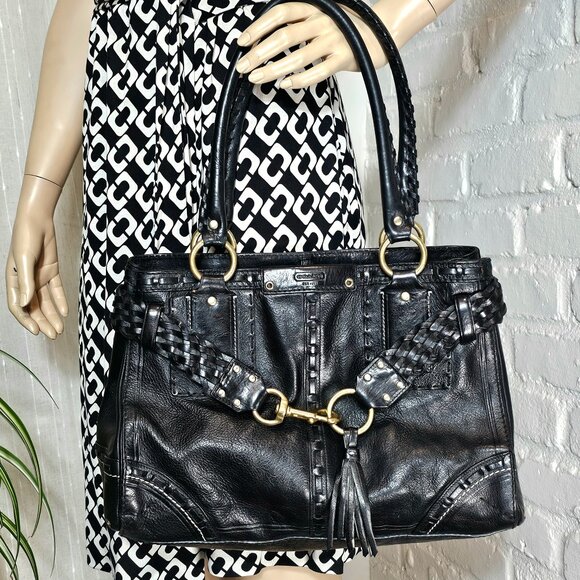 Coach Handbags - Coach Hamptons Leather Shoulder Bag Black Braided Strap Tassel Vintage